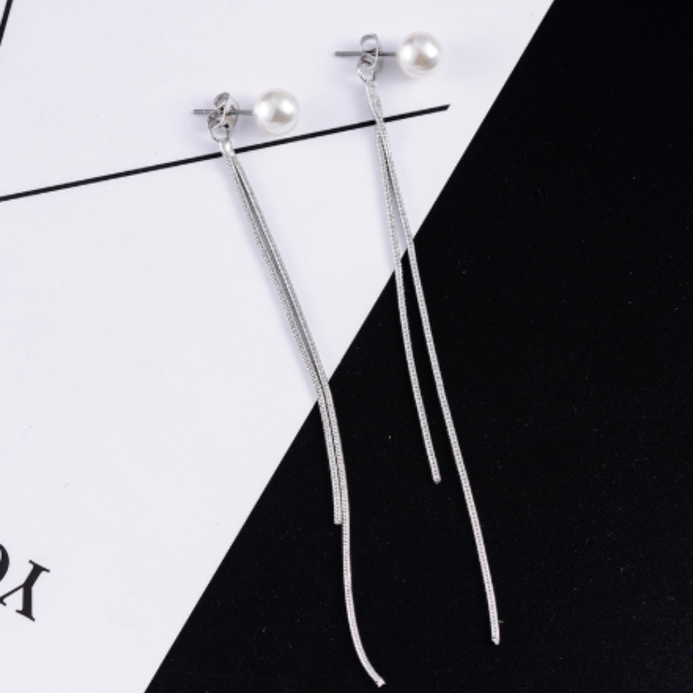 Pearl Earrings with a tassle
